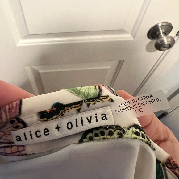 Alice + Olivia Eloise Butterfly Button Down Blouse - Multicolor - Picture 5 of 5